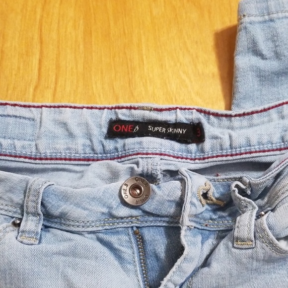 Jeans - Picture 2 of 2